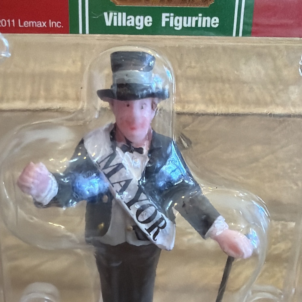 Lemax Mayor #12910 Coventry cove Village Figurine 12920 Christmas Village - Picture 3 of 9